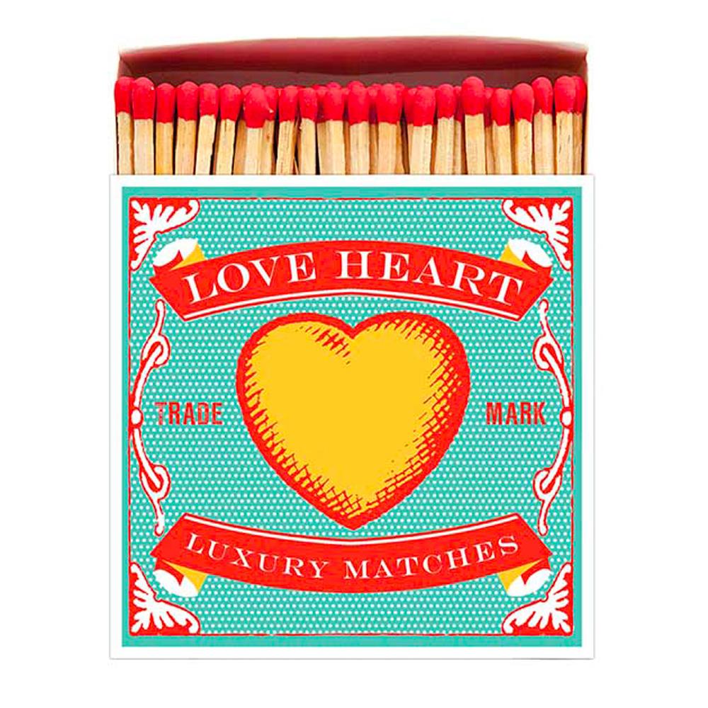 https://bonnesoeursstore.com/wp-content/uploads/2023/04/boite-allumettes-love-heart-the-archivist.jpg